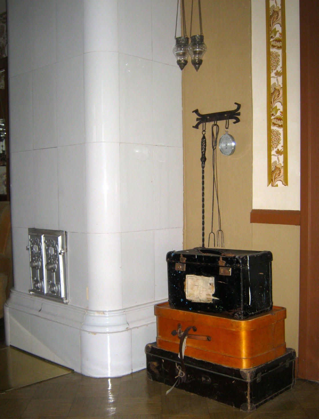 Talvi 2013–14_Kamarin matkalaukut